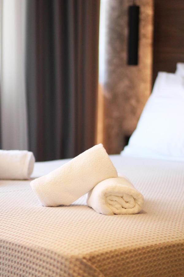 K58 Luxury Apartment Monastiraki Metro Station Acropolis Jacuzzi Athena Bagian luar foto